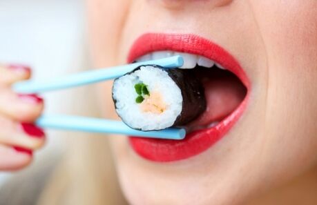 Auf der japanischen Diätkarte fehlt es an exotischem Sushi, alle Produkte sind einfach und vertraut. 